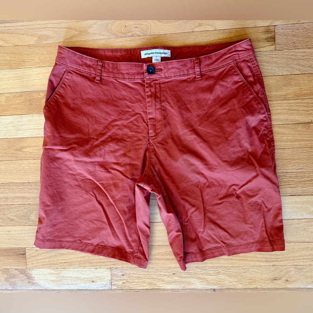 Amazon Basics women’s flat front cotton stretch Bermuda shorts rust size 16